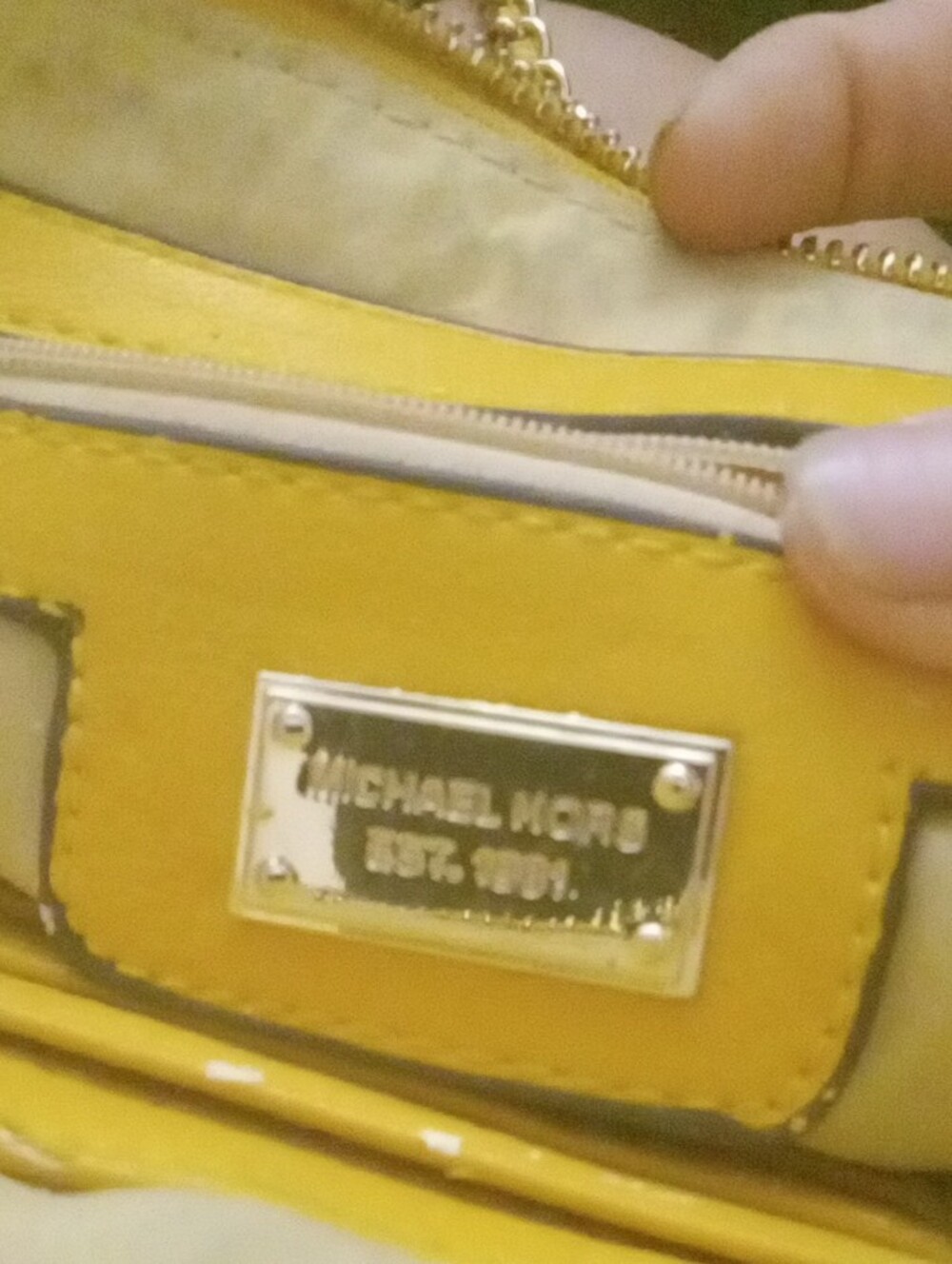 Michael Kors Quilted Tan Crossbody with Gold Chain and Round Logo - Picture 8 of 8